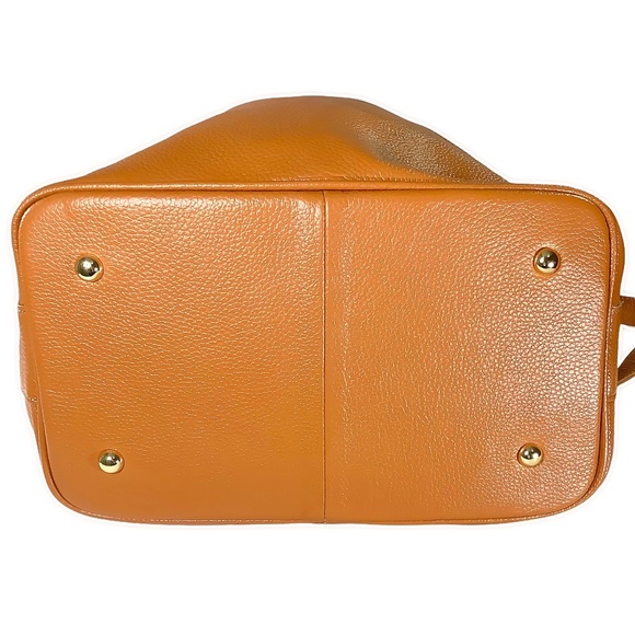 🎉HP🎉 ORA DELPHINE Tan Leather Hobo Bag👜 - Picture 6 of 8